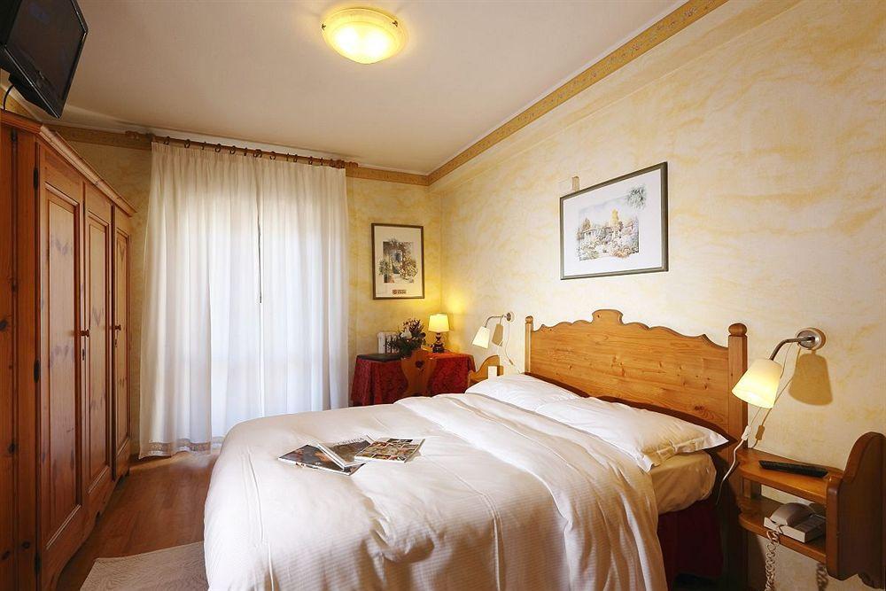 Meuble Villa Neve Cortina dʼAmpezzo Eksteriør billede