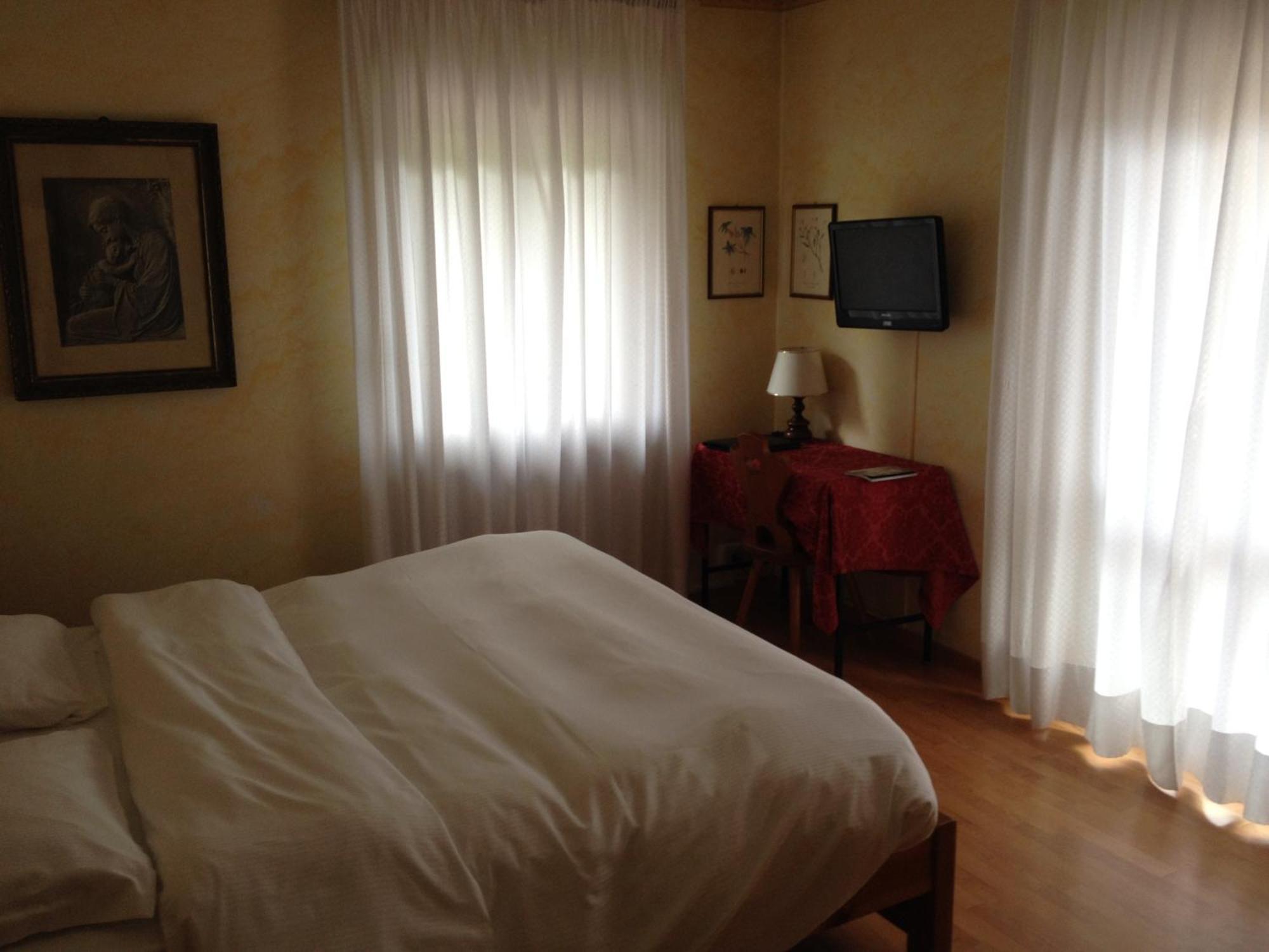 Meuble Villa Neve Cortina dʼAmpezzo Eksteriør billede