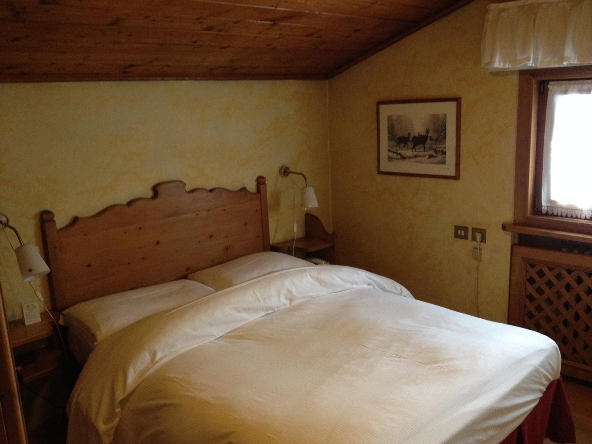 Meuble Villa Neve Cortina dʼAmpezzo Eksteriør billede